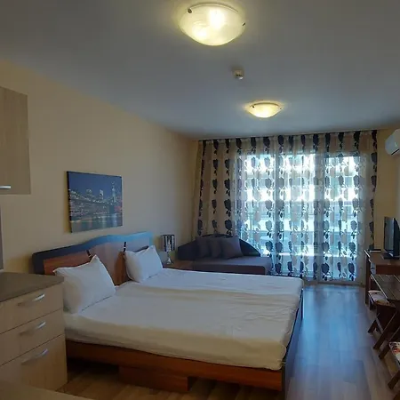 Admiral Plaza, & Apartment Sunny Beach