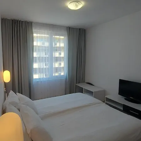 Admiral Plaza, & Apartment *