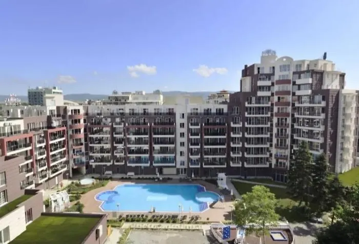 Admiral Plaza, Studios&apartments *