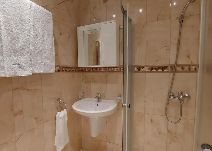 Apartman Admiral Plaza, & Napospart